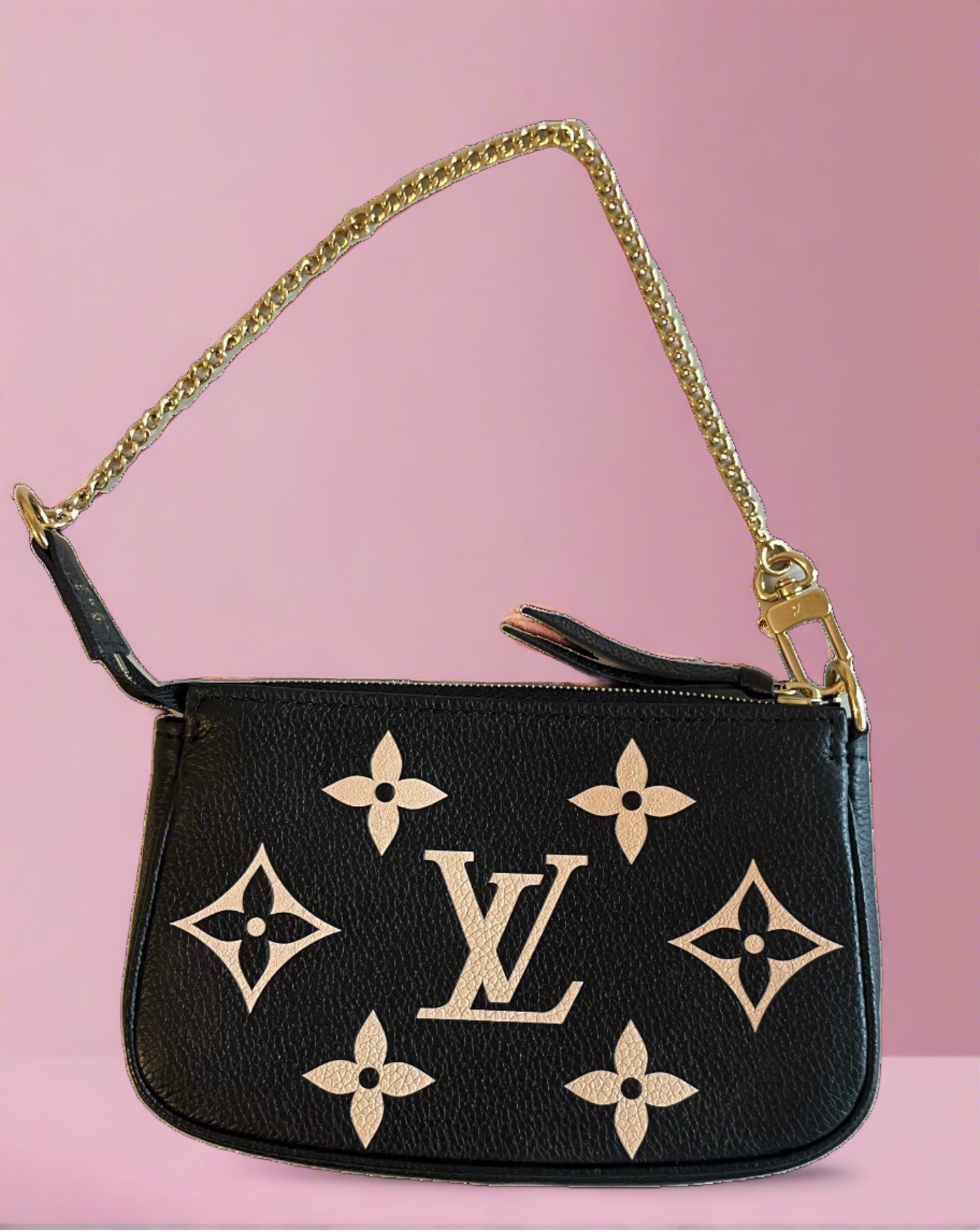 Louis Vuitton Mini Pochette Accessories Empreinte Giant